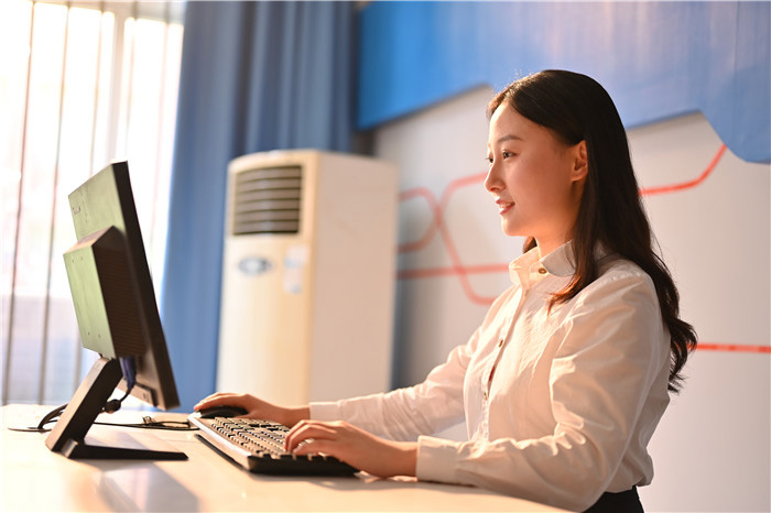 初入職場 成長比薪水更重要